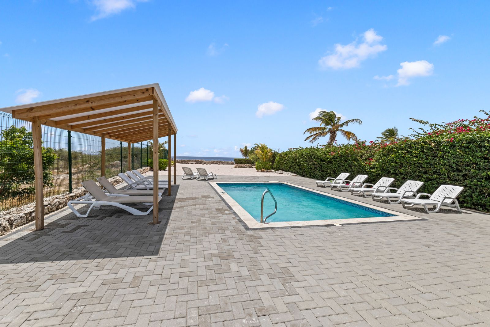 The pool at Punta Azul